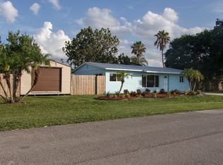 2470 SE Madison St, Stuart, FL 34997