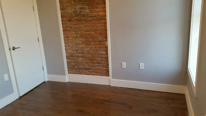 Rented by Lang Realty LLC | media 16