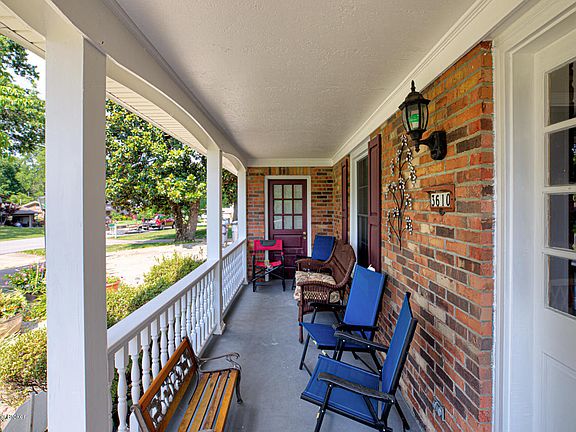 3rd image of 3610 Whitehall Ct
