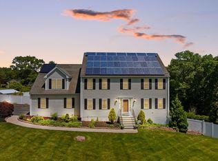 27 Afonso Way, Millville, MA 01529