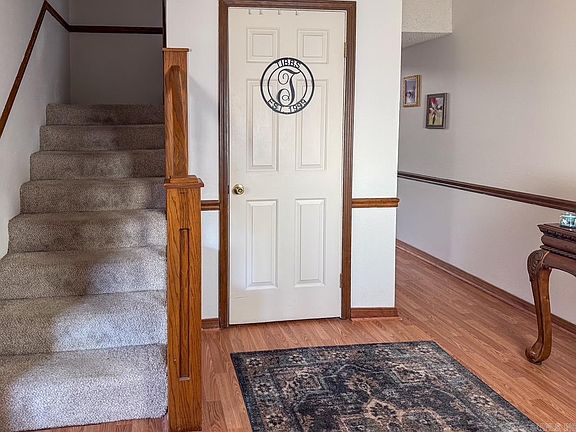 4th image of 281 Frost Rd