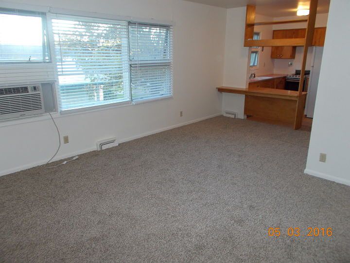 1st image of 945 N 19th St APT 2