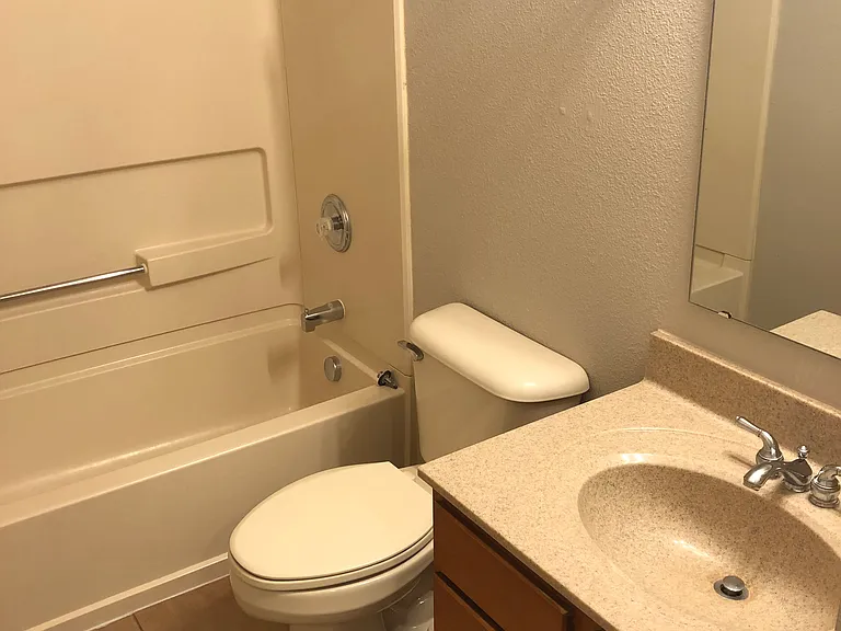 2nd Full Bathroom