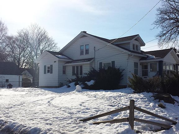 5th image of 3304 Barrett Ave SW