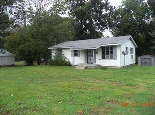 2000 Ellis St, Milan, TN 38358