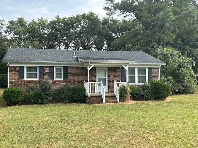 200 Apache Cir
