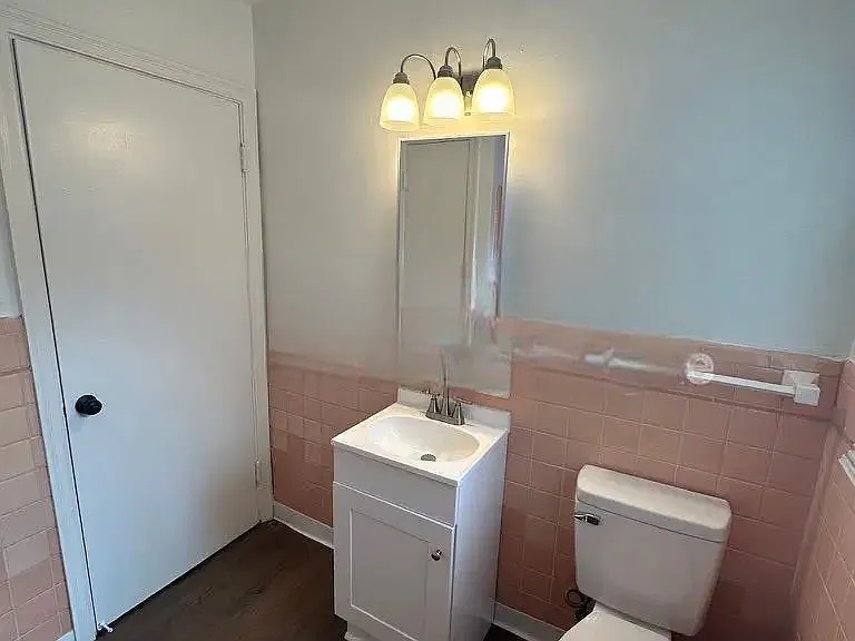 1649 Anita Pl #2 — Photo 8