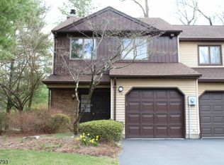 76 Patriots Rd, Morris Plains, NJ 07950