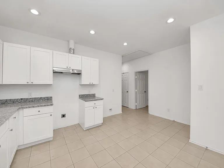 9210 Wheatley St — Photo 28