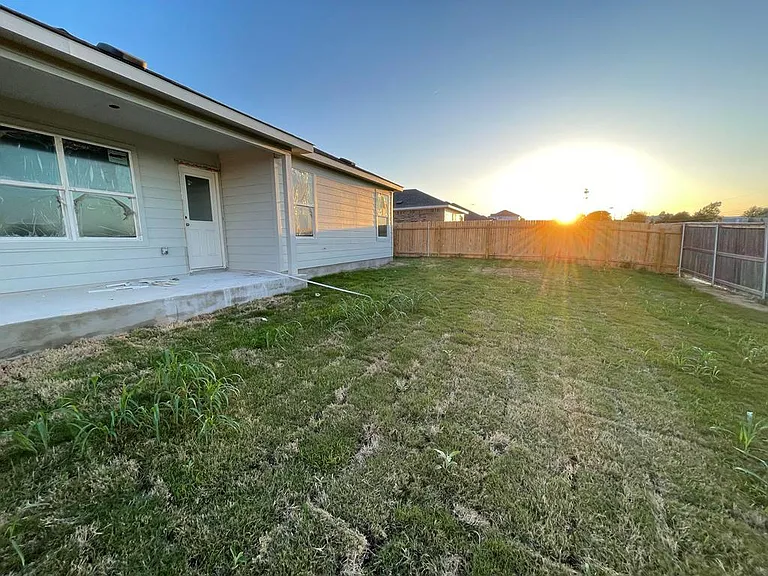 3312 Dusted Daisy St — Photo 17