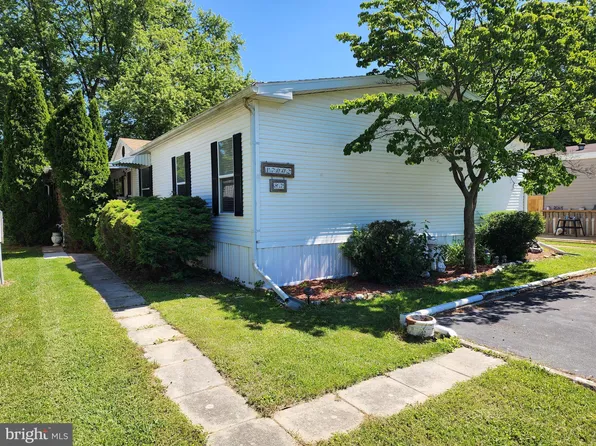 17002 Hillsdale Ct #87, Hagerstown, MD 21740