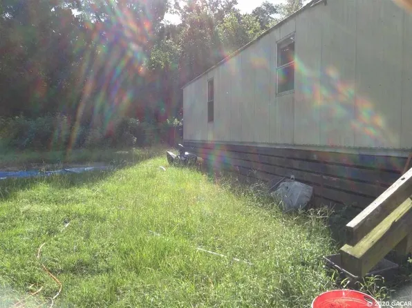 18504 SW 95th Ave, Archer, FL 32618