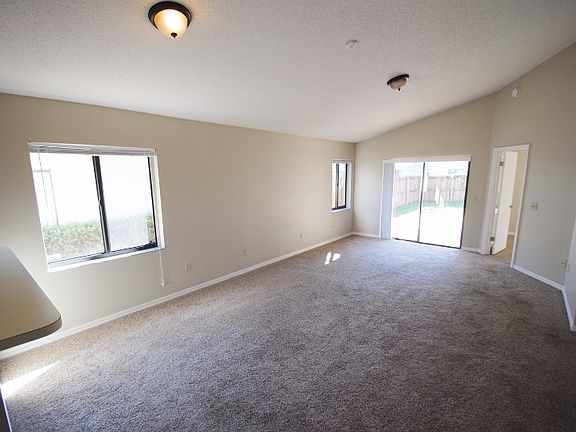 3rd image of 1019 Manigan Ave