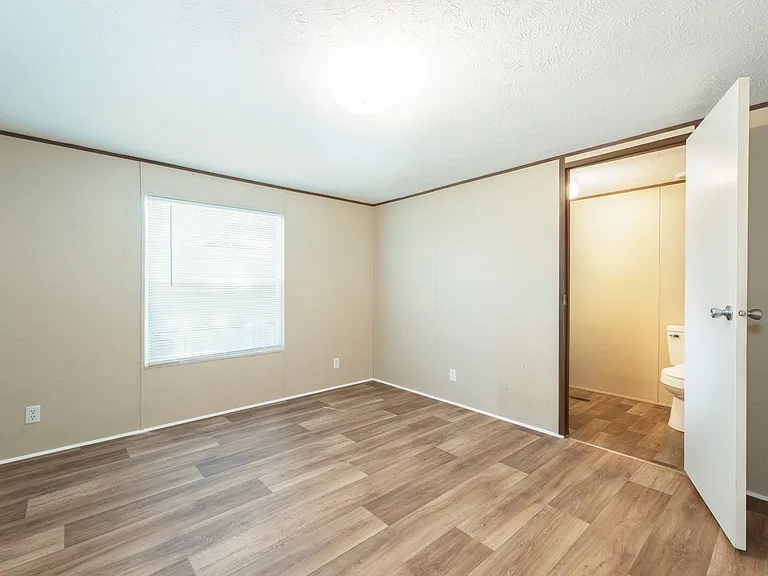 111 Garwood Rd #19-16-5 — Photo 6