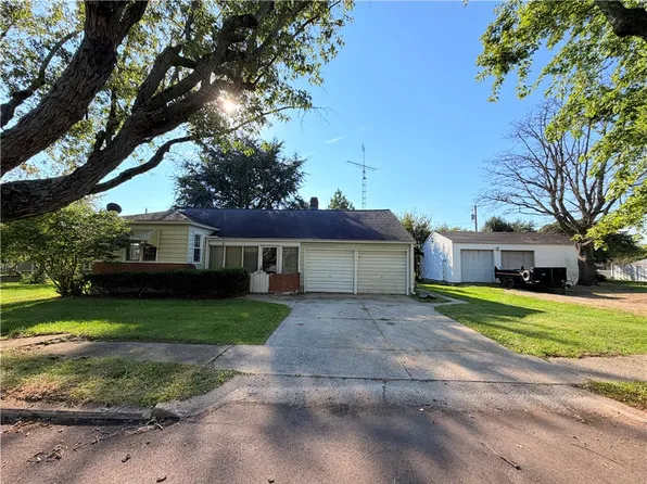 220 Fairview Ave, New Madison, OH 45346
