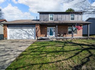 80 Elkins Ln, Springboro, OH 45066