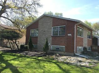 2805 Larkspur Ln, Hazel Crest, IL 60429