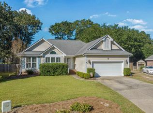 824 Mount Gilead Place Dr, Murrells Inlet, SC 29576