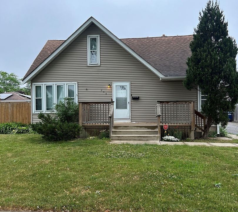 1st image of 240 Wagner Dr