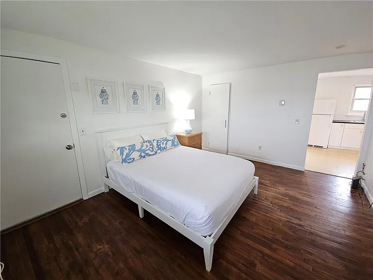 70 Carroll Ave #1004 — Photo 21