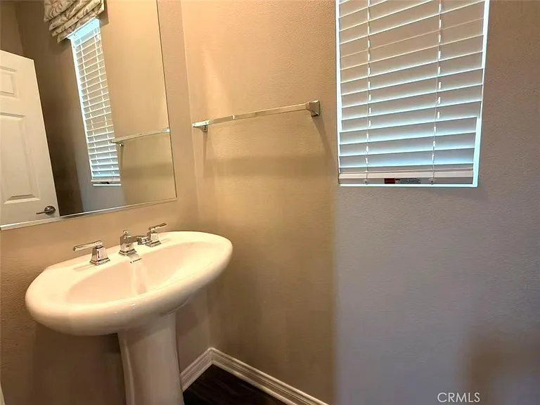 196 Bonita Ln — Photo 8
