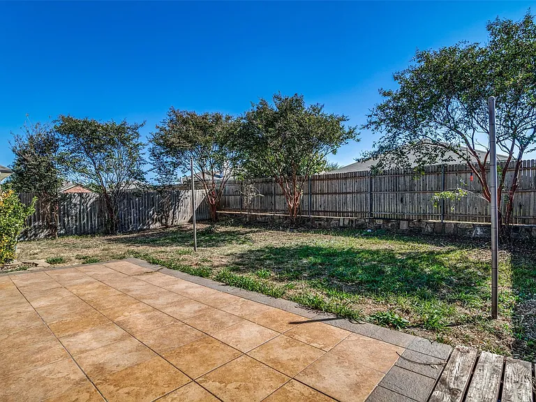 2014 Zavala — Photo 25