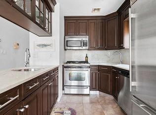 734 E 5th St APT 3R, Brooklyn, NY