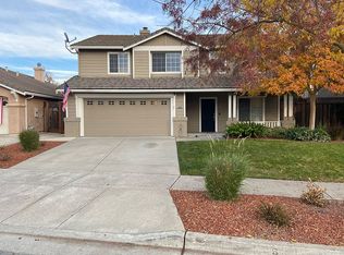 9230 Loganberry Dr, Gilroy, CA 95020
