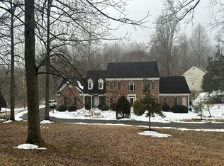 21310 Woodfield Rd, Gaithersburg, MD 20882