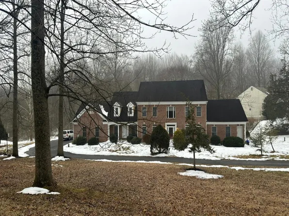 21310 Woodfield Rd, Gaithersburg, MD 20882
