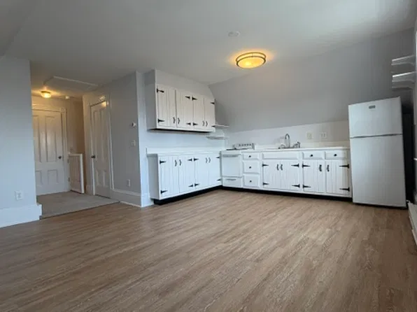 125 Main St #3, Rockport, MA 01966