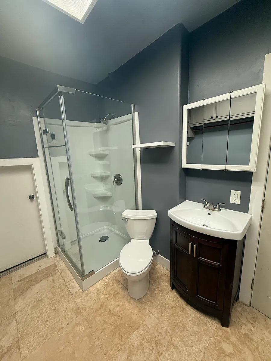 Building Photo - 1560 Fireside Ln