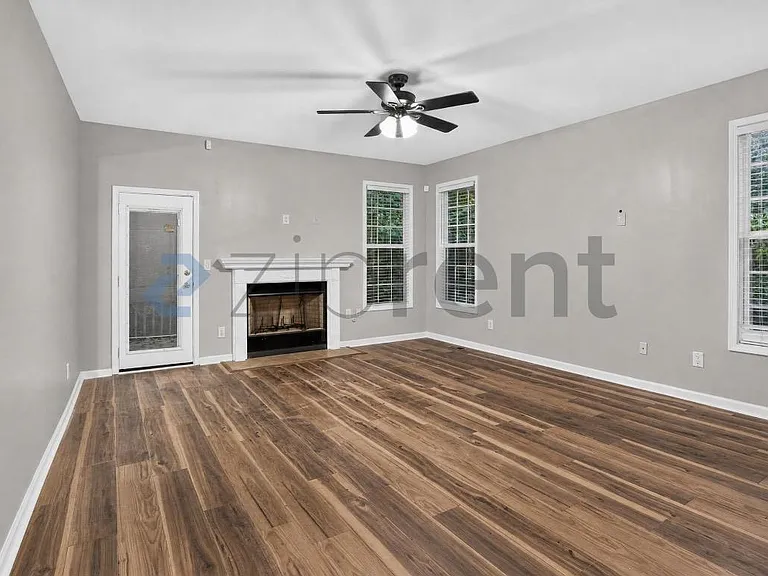 506 Waterford Rd NW — Photo 9