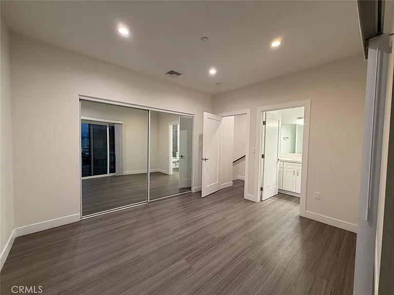 511 Azusa Ave #203 — Photo 15