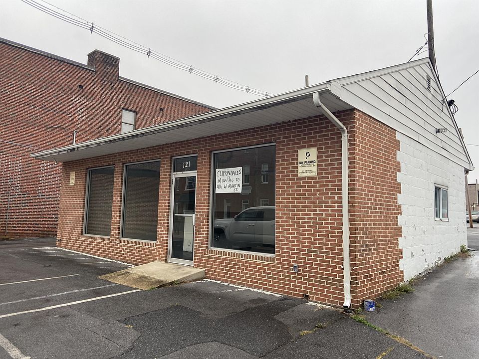 2nd image of 121 W Burke St #1