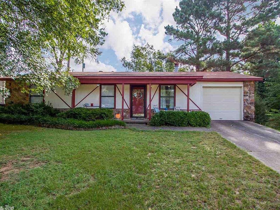 1st image of 905 Autumnbrook Cir