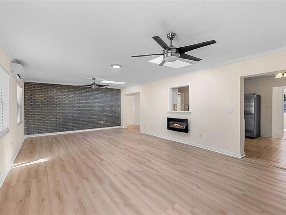 5th image of 236 Eldorado Dr