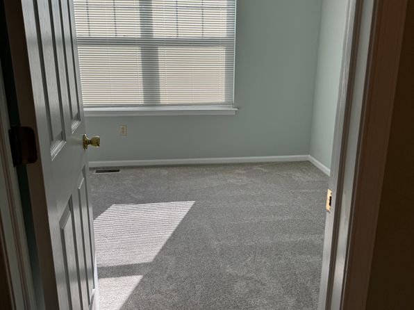 108 Galway Cir, Chalfont, PA 18914