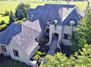 1430 W Longwood Dr, Bull Valley, IL 60098