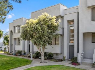 810 America Way, Del Mar, CA 92014