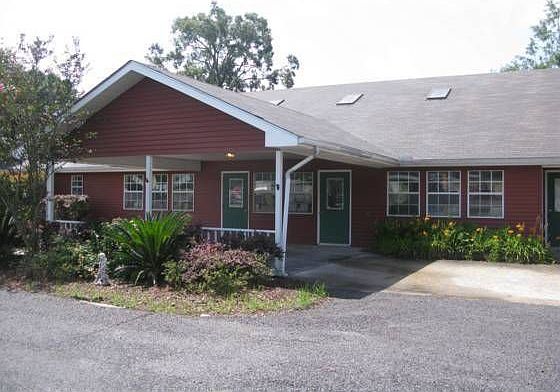 1st image of 2724 S Hodgeson Ave