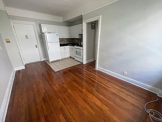 1st image of 35-10 35th St #32