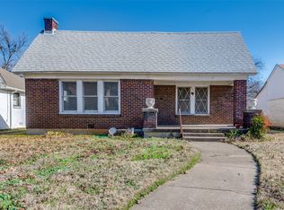 905 S Haynes Ave, Fort Worth, TX 76103