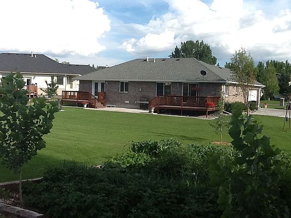 1/2 Acre Lot