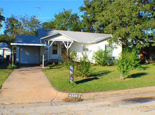 4329 Lambeth Ln, Fort Worth, TX 76103