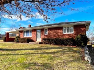 104 Ross Ave, Beaver Falls, PA 15010