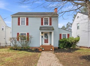 1202 Hercules St, Radford, VA 24141