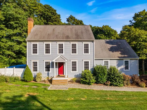 108 Middlesex Avenue, Chester, CT 06412