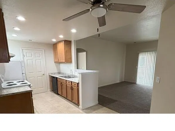 75 Frontage Rd #75C, Pittsburg, CA 94565