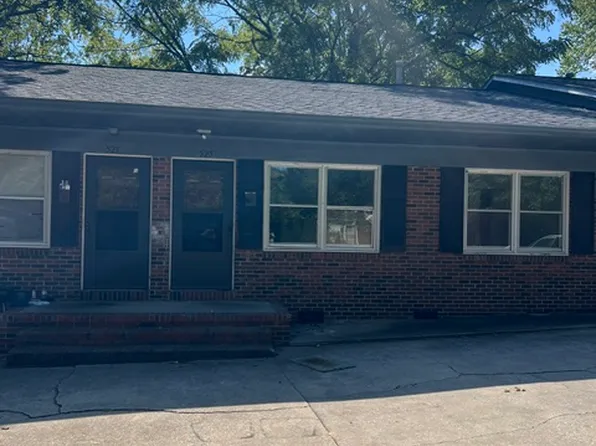 525 E Sharpe St, Statesville, NC 28677